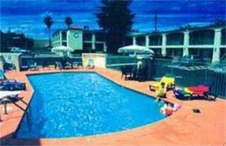 Red Lion Inn & Suites Redding Kültér fotó
